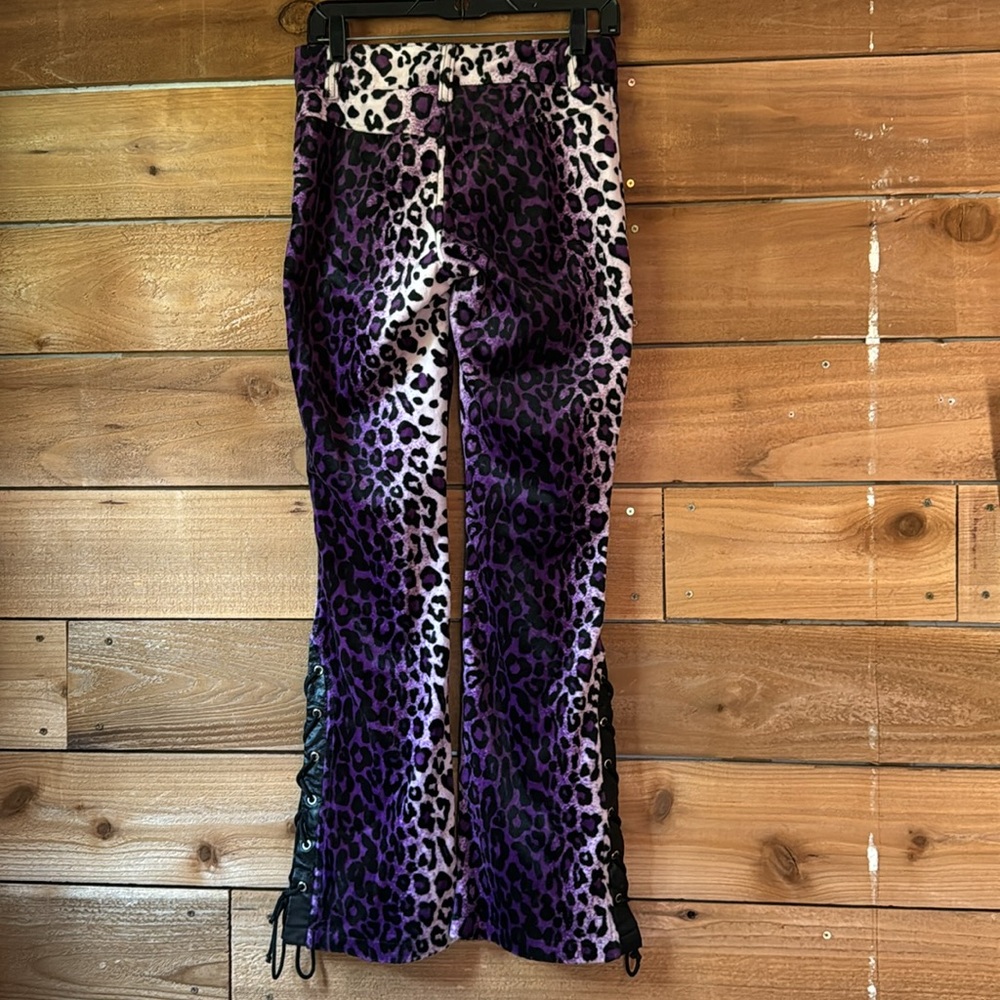 VTG Lip Service Los Angeles purple Cheetah leopard Fuzzy Pants Size 5 - Picture 6 of 8